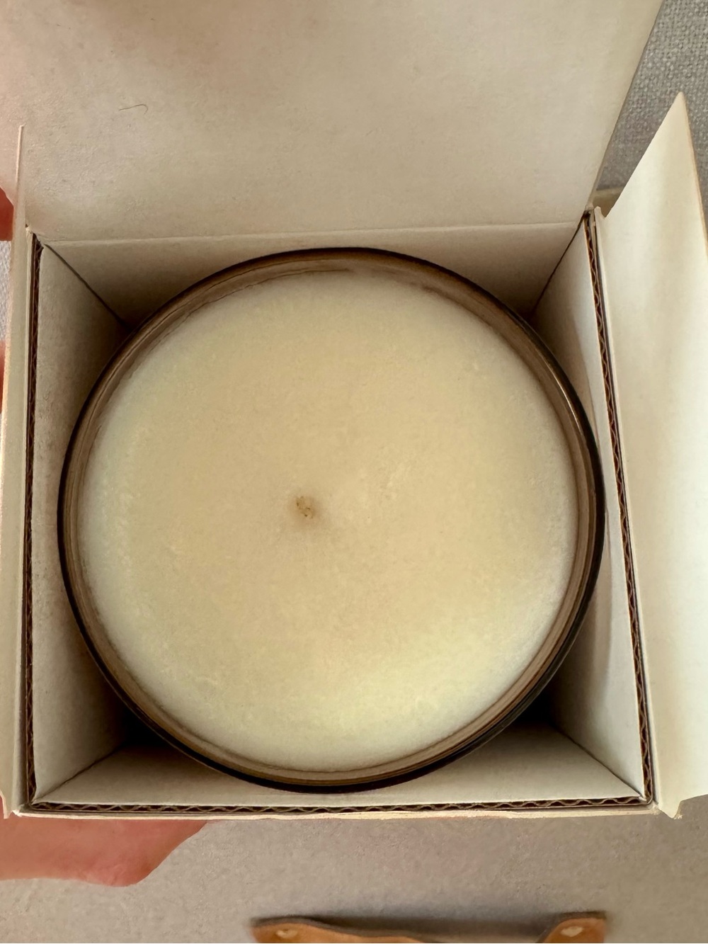 DedCool massage candle - Picture 2 of 5